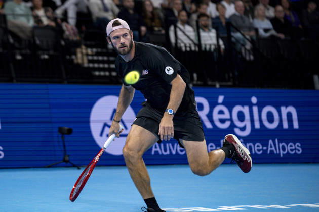 TENNIS : ATP, Tennis Herren 250 - Grand Prix Tennis AURA - Decines (France) 24 10 2026 Tommy PAUL (USA) vs Taylor FRITZ (USA) in the semifinals of the tennis Grand Prix Auvergne Rhône-Alpes at the LDLC Arena in Décines on October 24, 2026. Photo Sandrine Thesillat PsNewZ  Copyright: xSandrinexTHESILLATx