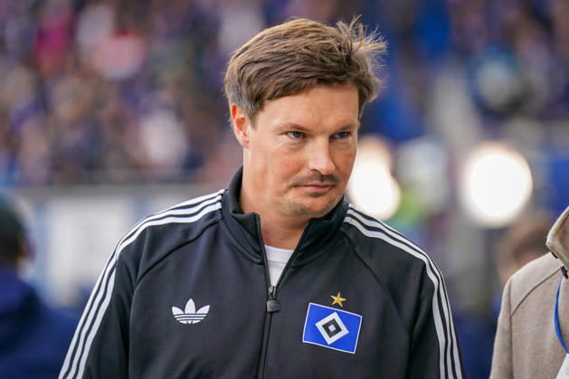 Deutschland: Fussball Bundesliga 2026 - 2027, 7. Spieltag - SC Paderborn vs Hamburger SV - Home-Deluxe-Arena (Paderborn): Merlin Polzin (Trainer, Hamburger SV) Mimik, Gesichtsausdruck, Emotion Copyright: xJOERANxSTEINSIEKx
