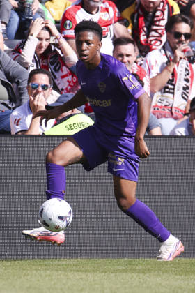 Rayo Vallecano v Espanyol - La Liga EA Sports 2026 27 October 24, 2026, Vallecas Stadium, Madrid, Spain: Buba Sangare of Elche keep the ball during La Liga EA Sports match between Rayo Vallecano and Elche CF at Vallecas Stadium on October 24, 2026 in Madrid, Spain. Madrid Vallecas Stadium Madrid Spain Copyright: xAlejandroxMatiasxAcostax