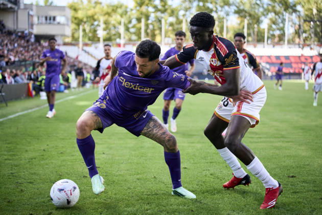 October 24, 2026, Madrid, Madrid, Spain: Tete Morente of Elche CF and Gnangoro Bouare of Rayo Vallecano in action during the Spanish League, LaLiga EA Sports, football match played between Rayo Vallecano and Elche CF at Vallecas stadium on October 24, 2026, in Madrid, Spain. Rayo Vallecano V Elche CF - LaLiga EA Sports  - ZUMAa181 20261024_zaa_a181_164 Copyright: xAngelxPerezxMecax