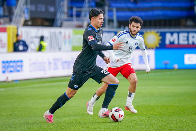 Deutschland: Fussball Bundesliga 2026 - 2027, 7. Spieltag - SC Paderborn vs Hamburger SV - Home-Deluxe-Arena (Paderborn): Raphael Obermair (Paderborn 23) Zakaria El Ouahdi (Hamburger SV, 7) Copyright: xJOERANxSTEINSIEKx