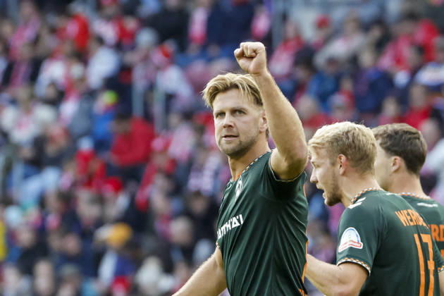 Niclas Füllkrug, Fullkrug (SV Werder Bremen, 10) beim 0:2 , Deutschland, Fussball, 1. Bundesliga, 7.Spieltag, 2026 2027, 1. FSV Mainz vs. SV Werder Bremen, 24.10.2026, Mainz Mewa Arena Deutschland Copyright: xGrantxHubbsx