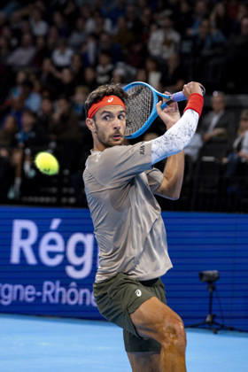 TENNIS : ATP, Tennis Herren 250 - Grand Prix Tennis AURA - Decines (France) 24 10 2026 Flavio COBOLLI (ITA) vs Lorenzo MUSETTI (ITA) in the semifinals of the tennis Grand Prix Auvergne Rhône-Alpes at the LDLC Arena in Décines on October 24, 2026. Photo Sandrine Thesillat PsNewZ  Copyright: xSandrinexTHESILLATx