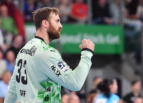 24.10.20262 - Handball - 1. Bundesliga DAIKIN HBL - Saison 2026 2027 - 10. Spieltag: HC Erlangen Metropolregion Nürnberg HCE - THW Kiel - OGo - xogox - Andreas Wolff (33, THW Kiel) Jubel Freude