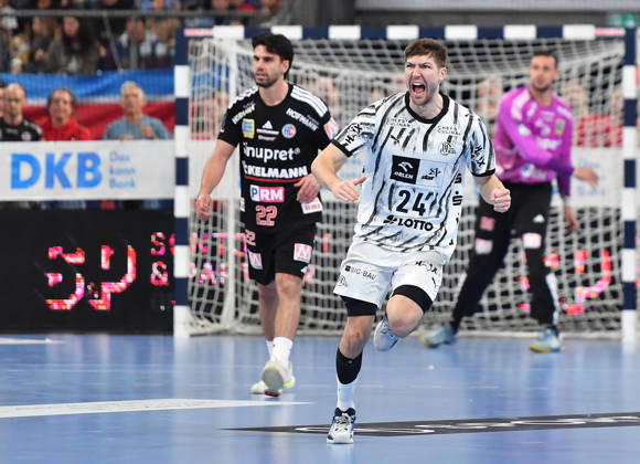 24.10.20262 - Handball - 1. Bundesliga DAIKIN HBL - Saison 2026 2027 - 10. Spieltag: HC Erlangen Metropolregion Nürnberg HCE - THW Kiel - OGo - xogox - Lukas Zerbe (24, THW Kiel) Jubel Freude
