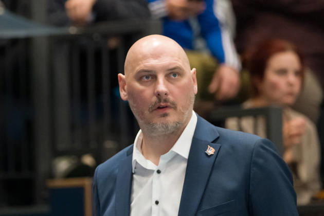 Przemyslaw Frasunkiewicz (Rostock, Head-Coach), Syntainics MBC vs. Rostock Seawolves, BBL, Basketball Männer 1. Bundesliga, 6. Spieltag Saison 2026 27, 24.10.2026. Weißenfels Stadthalle Sachsen-Anhalt Deutschland