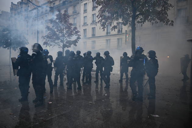 Police intervene in demonstrators amid ongoing protests in Paris PARIS, FRANCE - OCTOBER 24: Police clash with protesters with tear gas during a demonstration amid ongoing social and political tensions in Paris, France, on October 24, 2026. Mouneb Taim Anadolu Paris France. Editorial use only. Please get in touch for any other usage. Copyright: x2026xAnadoluxMounebxTaimx