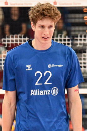 Paul Nusterer (Powervolleys Düreen, 22) beim Aufwärmen, Einzelbild, Aktion, Action, 24.10.2026, Düren (Deutschland), Volleyball, 1. Bundesliga Männer, Hauptrunde, SWD Powervolleys Düren - WWK Volleys München