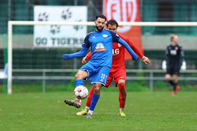 10 Kamer Krasniqi (SSV Jeddeloh II) Fußball I Herren I Regionalliga Nord I Saison 2026-2027 I 15. Spieltag I Eimsbütteler TV - SSV Jeddeloh II I 24.10.2026 I Sportpark Hinschenfelde