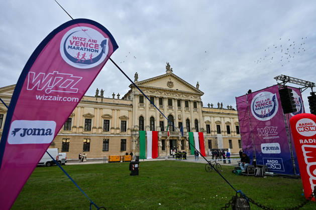 IPA90160962 - General view of the Monumental Royal Villa of Stra during the 40th Venice Marathon in 2026, a marathon race in Venice, Italy, on October 25, 2026  Copyright: xAlessioxMarini IPAxSportx xx IPA90160962 IPA90160962