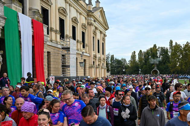 TRACK AND FIELD - Marathon - 40th Venice Marathon 2026 Photo by IPA ABACAPRESS.COM90160942 - General view of runners during the 40th Venice Marathon in 2026, a marathon race in Venice, Italy, on October 25, 2026 Venice Italy  Copyright: xIPAxSport ABACAx