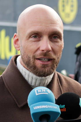 25.10.2026, xgrfx, Fussball 1. Bundesliga, Borussia Dortmund - Training v.l. Ole Book (Borussia Dortmund) Dortmund