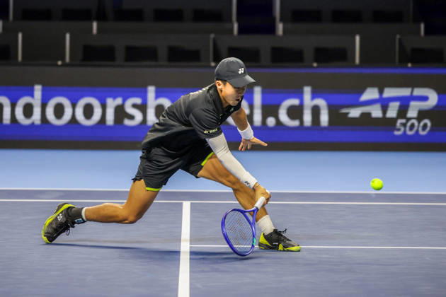 RECORD DATE NOT STATED 25th October 2026; St. Jakobshalle, Basel, Switzerland; ATP, Tennis Herren Tennis, Swiss Indoors Basel, Day 2; Qualifying final; Rinky Hijikata of Australia stretches for the ball AnthonyxBenoit