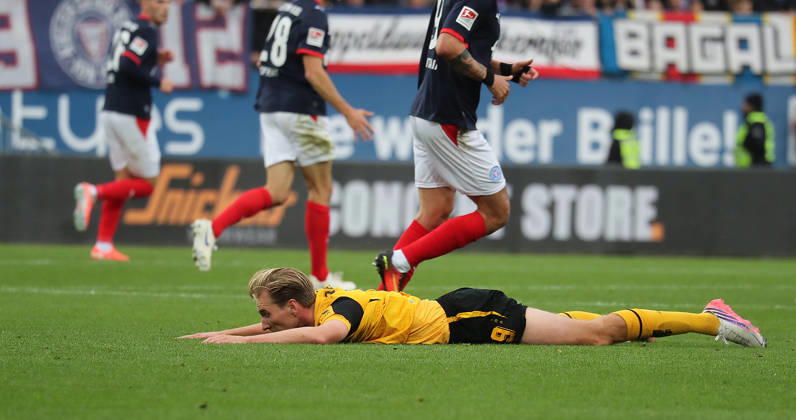 Vincent Vermeij (Dynamo Dresden) enttaeuscht Fussball, Herren, Saison 2026 2027, 2.BL, Holstein Stadion, Holstein Kiel gegen Dynamo Dresden DFL REGULATIONS PROHIBIT ANY USE OF PHOTOGRAPHS AS IMAGE SEQUENCES AND OR QUASI-VIDEO.