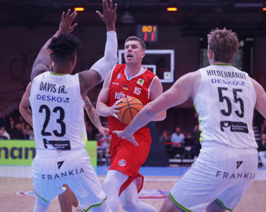Björn (Bjoern) Rohwer RheinStars Köln (Koeln) vs. Medik amente per Klick Bayreuth , PRO A Foto: Jörn Wolter