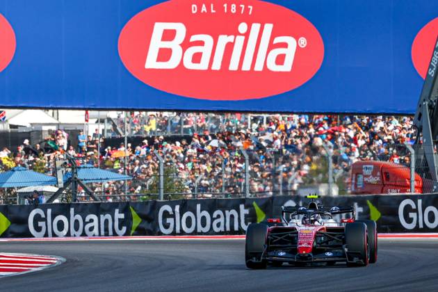 October 25, 2026, Italy: Lewis Hamilton from UK, driving the (44) Scuderia Ferrari HP SF-26 Ferrari during United States Grand Prix - Austin - Saturday - Qualifying at Circuit of the Americas (COTA) in Austin. Italy - ZUMAm313 20261025_zsp_m313_171 Copyright: xAlessioxMorgesex