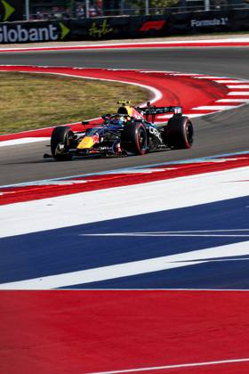 October 25, 2026, Italy: Isack Hadjar from France, driving the (6) Oracle Red Bull Racing RB22 Red Bull Ford during United States Grand Prix - Austin - Saturday - Qualifying at Circuit of the Americas (COTA) in Austin. Italy - ZUMAm313 20261025_zsp_m313_159 Copyright: xAlessioxMorgesex