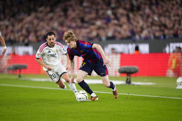 FC Barcelona, Barca v Real Madrid - LaLiga BARCELONA, SPAIN - OCTOBER 25: Silva (20) of Real Madrid in action during the LaLiga EA Sports 2026 27 match between FC Barcelona and Real Madrid at Spotify Camp Nou on October 25, 2026 in Barcelona, Spain. Jose Hernandez Anadolu Barcelona Spain. Editorial use only. Please get in touch for any other usage.  Copyright: x2026xAnadoluxJosexHernandezx