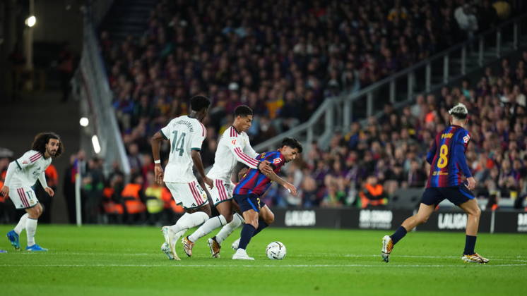 La Liga EA Sports match between FC Barcelona, Barca and Real Madrid played at Spotify Camp Nou Stadium on 25 Oct 2026 in Barcelona, Spain. (Photo by Bagu Blanco PRESSINPHOTO) Copyright: xBaguxBlancox xPRESSINPHOTOx