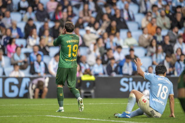 R.C. Cleta versus Real Betis Balompie; LA Liga EA Sports,matchday 10 Troy Parrott of Rel Betis rues during the matchday 10 of LA Liga EA Sports R.C. Celta versus Real Betis on Octuber 25 2026 at Abanca Balaidos Stadium; Vigo Vigo Pontevedra Spain Copyright: xLuisxlorenzox
