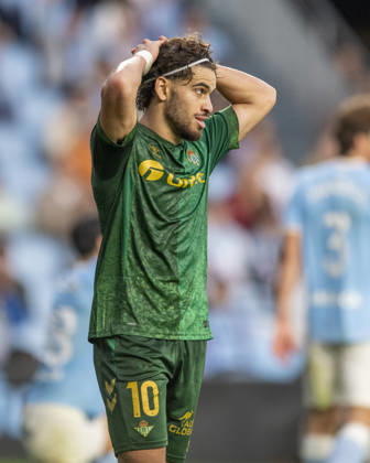 R.C. Cleta versus Real Betis Balompie; LA Liga EA Sports,matchday 10 Ez Abde of Real Betis rues during the matchday 10 of LA Liga EA Sports R.C. Celta versus Real Betis on Octuber 25 2026 at Abanca Balaidos Stadium; Vigo Vigo Pontevedra Spain Copyright: xLuisxlorenzox