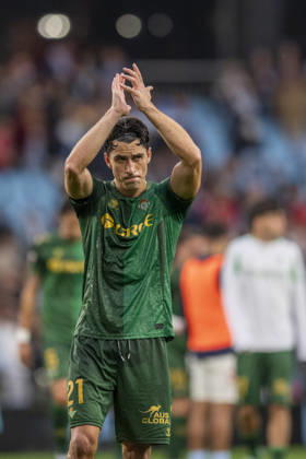 R.C. Cleta versus Real Betis Balompie; LA Liga EA Sports,matchday 10 Marc Roca of Real Betis during the matchday 10 of LA Liga EA Sports R.C. Celta versus Real Betis on Octuber 25 2026 at Abanca Balaidos Stadium; Vigo Vigo Pontevedra Spain Copyright: xLuisxlorenzox