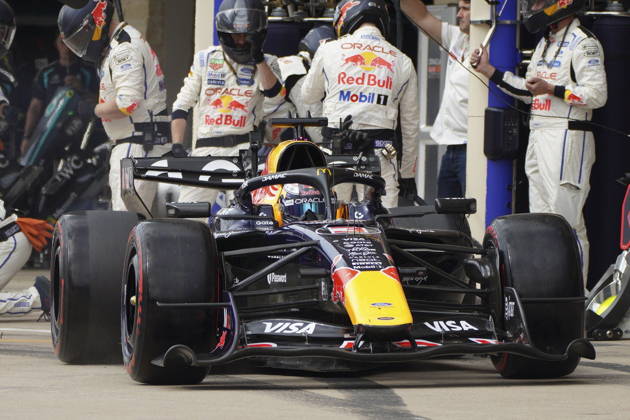 Formula One United States Grand Prix - Race Red Bull Racing driver Max Verstappen of Netherlands leaves his pit box during the 2026 Formula 1 United States Grand Prix at the Circuit of the Americas, in Austin, Texas, USA, 25 October 2026. AUSTIN TEXAS United States  Copyright: xDUSTINxSAFRANEKx