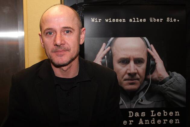Schauspieler Ulrich Mühe (GER) anlässlich der Filmpremiere - Das Leben der Anderen - in Weimar