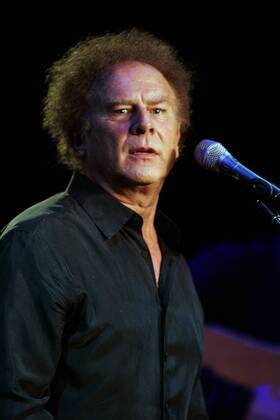 Sänger Art Garfunkel (USA) während eines Konzerts im Paradise Theater in Hollywood, Florida -  mia2006072607