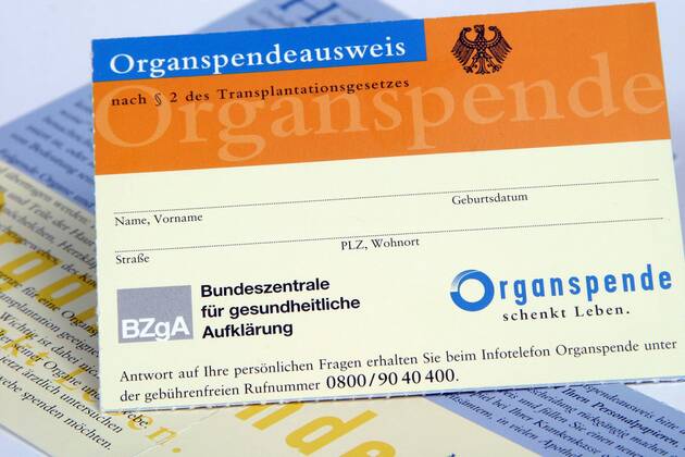 Organspende schenkt Leben - Ihr persönlicher Organspendeausweis