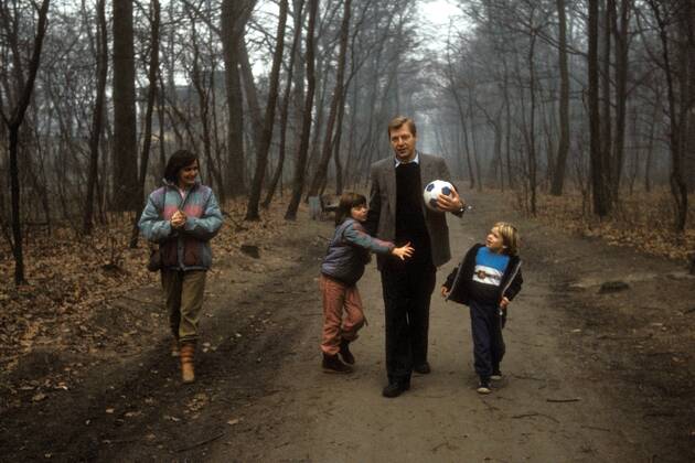 Eberhard Diepgen, 80. Geburtstag am 12. November Eberhard Diepgen (GER CDU Regierender Bürgermeister Berlin) mit Ehefrau Monika (GER) und ihren Kindern in Berlin