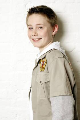 Schauspieler Moritz Glaser anlässlich eines Fotoshootings zur TV-Serie - Die Pfefferkörner - in Hamburg