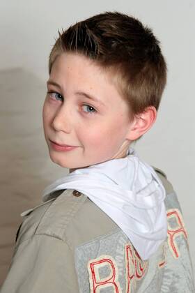 Schauspieler Moritz Glaser anlässlich eines Fotoshootings zur TV-Serie - Die Pfefferkörner - in Hamburg