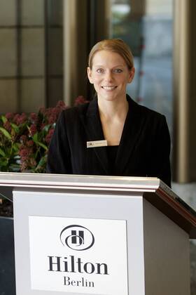 Hotelfachfrau Odile Heidemann (Super-Azubi) anlässlich eines Fotoshootings in Berlin