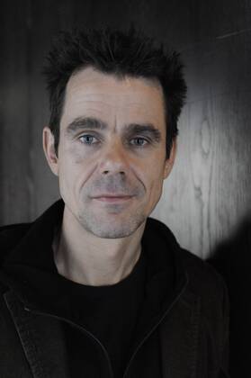 Regisseur Tom Tykwer während eines Fotoshootings zum Film - Deutschland 09, 13 Kurze Filme zur Lage der Nation - im Rahmen der 59. Internationalen Filmfestspiele von Berlin