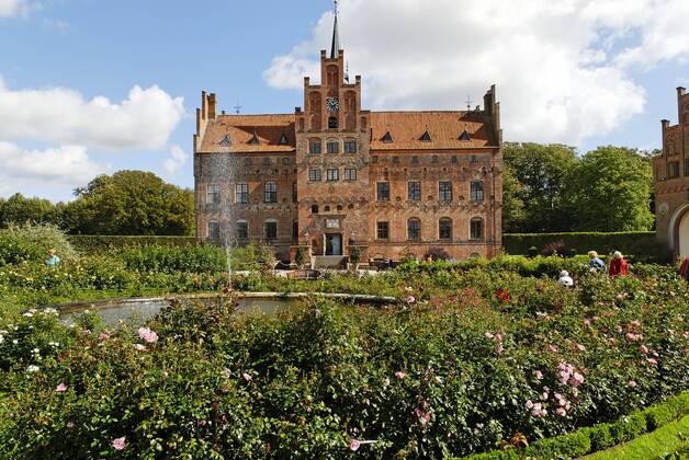Schloss Egeskov auf Fünen - ibldwb01054063