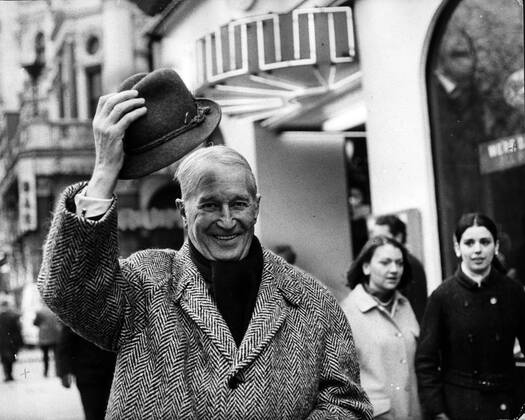 MAURICE CHEVALIER London UK - ZUMAk09