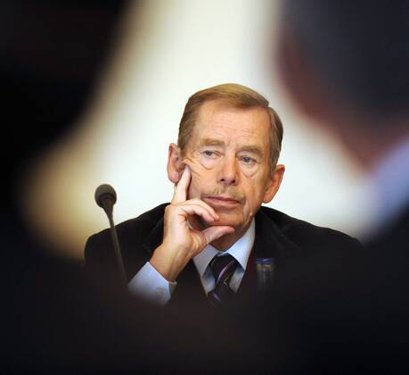 International forum on green economics Green Economy Ambassadors Forum take place in Prague, Czech Republic under the auspices of Mr. Vaclav Havel, former President of the Czech Republic who is pictured during the conference. (CTKxPhoto StanislavxZbynek)  zby 3