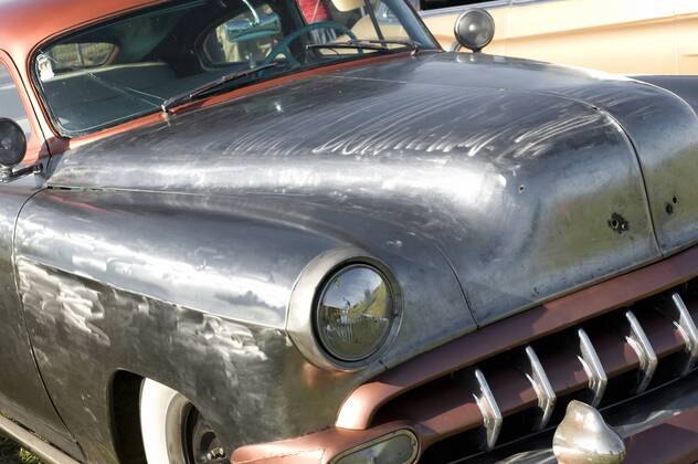 Kustom Kulture 2010 auf dem Flugplatz Schwarze Heide in Bottrop-Kirchhellen: Oldtimer.