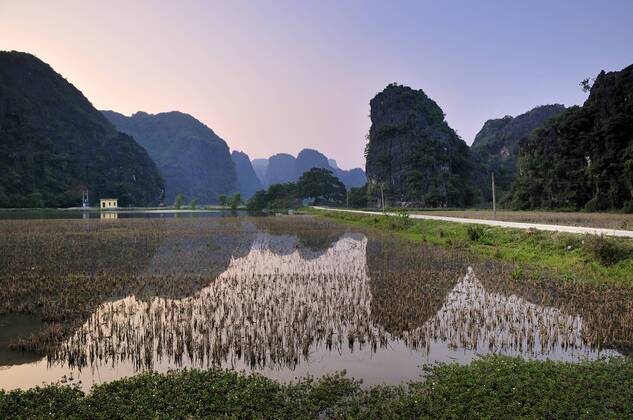 Tam Coc Region, Umgebung von Ninh Binh, trockene Halong Bucht, Vietnam, Südostasien ibxgzs01639881