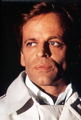 Ein Leben in Rage: Klaus Kinski (D 1999) KLAUS KINSKI gehört zu den faszinierendsten Schauspielern, intensiv und direkt wie kaum ein anderer. Er lebte und liebte seine Rollen. Er starb vor fast zehn Jahren, ausgebrannt nach seinem Versuch, selbst auch Regie zu führen... (Szene aus Das Gesicht im Dunkeln ) P K , 21kpakinski2 UnitedArchives16666