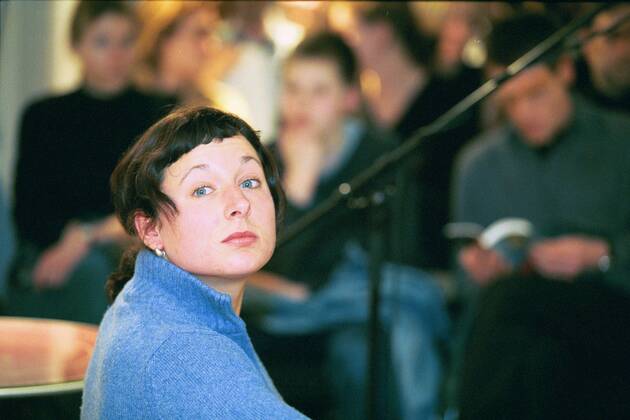 Die Autorin Juli Zeh (Schöffling, Heyne Hörbuch) bei der Leipziger Buchmesseim Bertelsmann Buchclub am 22.03.2002.