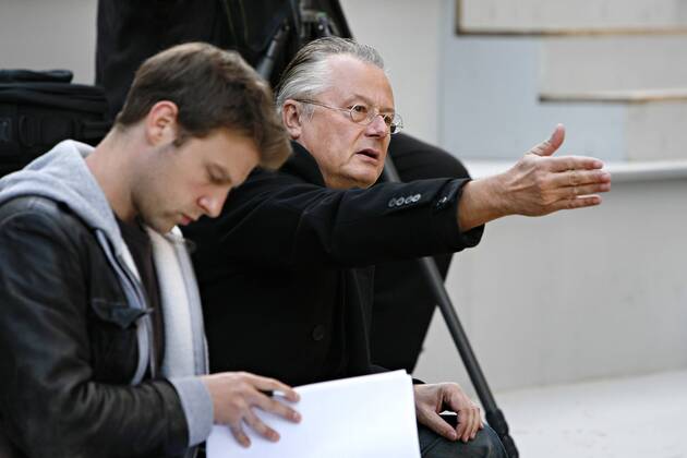 Castorf, Frank (Regisseur und Intendant), geb. am 17.07.1951 in Berlin. Hier: Am 09.06.2009 bei Proben zu Medea in der Agora der Volksbühne am Rosa-Luxemburg-Platz Berlin.