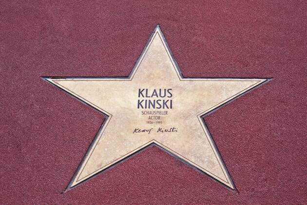 Stern von Klaus Kinski, Boulevard der Stars, Potsdamer Platz, Berlin, Deutschland, Europa iblasm02024792
