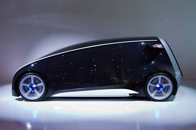 November 30, 2011, Tokyo, Japan - Toyota Motor Corp. s Fun-Vii vehicle is displayed at the 42nd Tokyo Motor Show. The show opens to the general public from December 3-11.  ( XJRB-TokyoMotorShowIMGL8515)