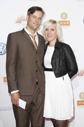 Fabian Kerner mit Annika Kunath Verleihung des Musikpreises Echo Jazz 2012 in der Gläsernen Manufaktur von Volkswagen, Dresden Foto:xR.xHardex xFuturexImage