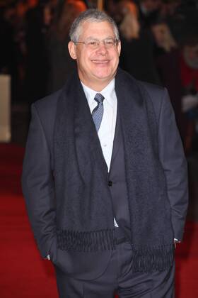 Le Miserables London Premiere Cameron Mackintosh arriving for the World premiere of Les Miserables at Leicester Square, London. 05 12 2012 Picture by: Lexie Appleby Future Image Foto:xL.xAppelbyx xFuturexImage