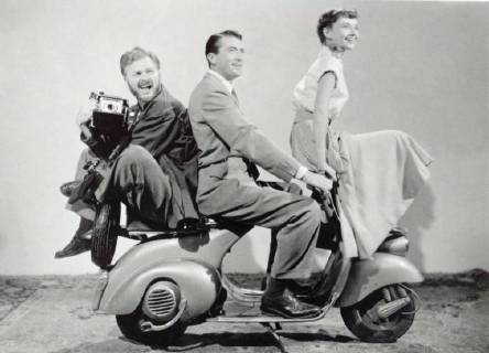 OSCARS. Beste Hauptdarstellerin. Preisträgerinnen 1951-1960 EDDIE ALBERT, GREGORY PECK, AUDREY HEPBURN IN ROMAN HOLIDAY ; 1953. UnitedArchives00845114 
