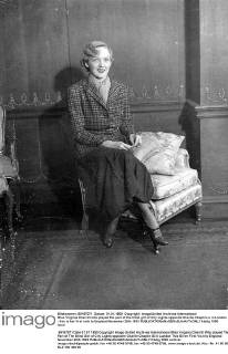 Miss Virginia Cherrill who played the part of the blind girl of City Lights opposite Charlie Chaplin is in London - this is her first visit to England November 20th 1933  UnitedArchives00947423