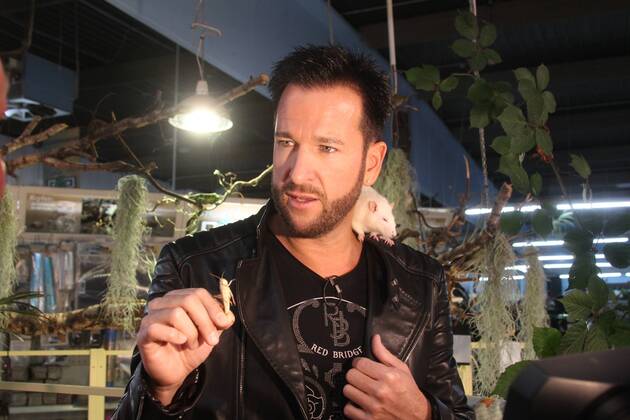 Michael Wendler in der Zoohandlung Zajac in Köln - Michael Wendler
